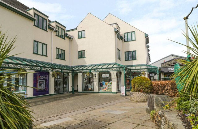 EVE'S ATTIC in Bowness-On-Windermere