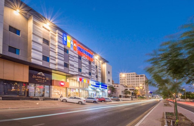 Ewaa Express Hotel - Al Rawda