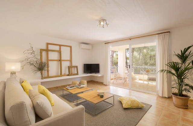 Excellent apartment for 2 adults. New Promotion 10% off all season