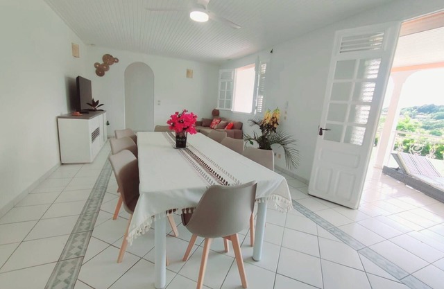 Exceptional villa - Private spa & panoramic view
