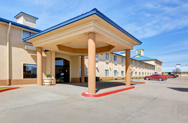 Executive Inn and Suites Wichita Falls