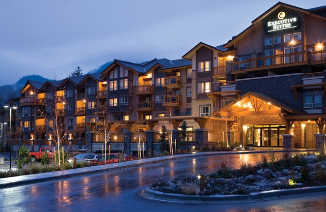 Executive Suites Hotel and Resort, Squamish