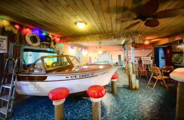 Experience the Adirondacks with a Caribbean Flair! - Pet Friendly