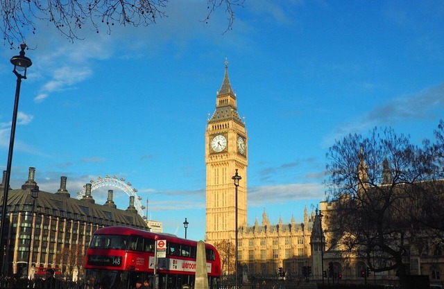 Exquisite Luxury Duplex in the Heart of Harley Street, London