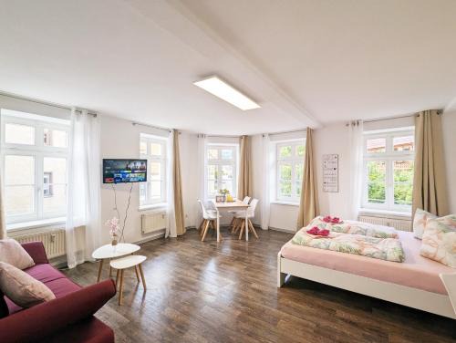 F2 - Urlaubsmagie Sauna, Pool & Garten