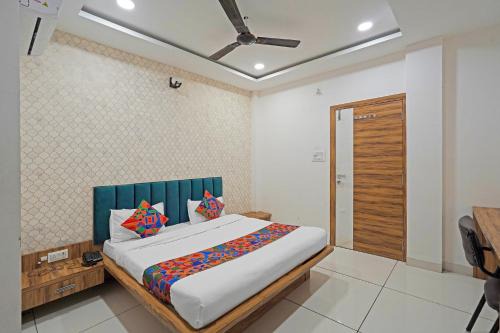 FabHotel Shyam Palace