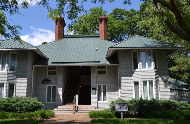 Fabulous 3 BR Waterfront Condo in Kingsmill