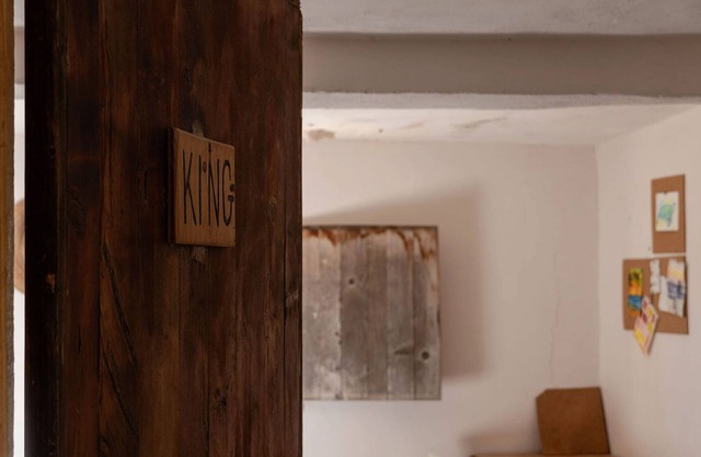 Fabulous 4-bedroom surf lodge with Wifi in La Fortuna San Jose del Cabo