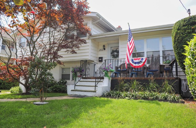 Fabulous Belmar Rental, One block to beach