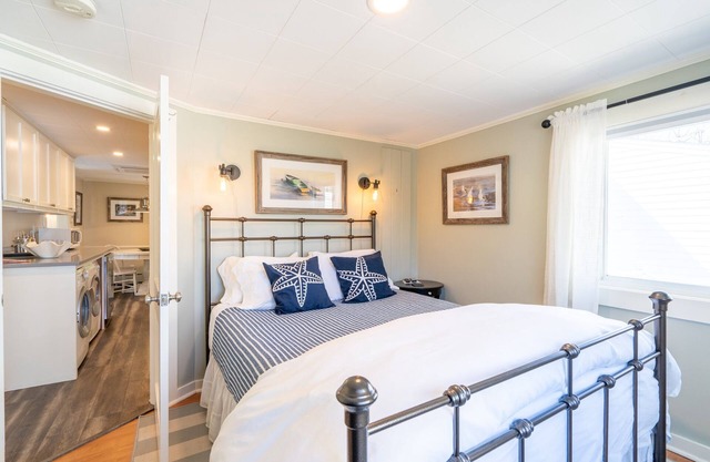 Fairview Cottage, Steps from Mother's Beach in Kennebunk