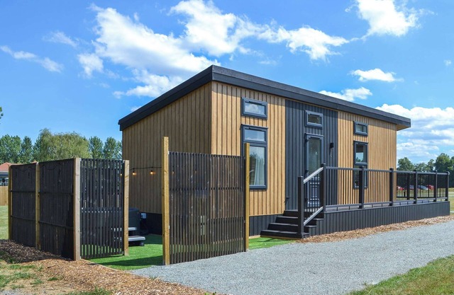 Fairways Retreat 3 - UK50248