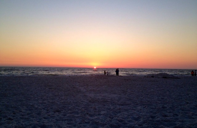 FALL RATE SALE IS ON BOOK 7 AND SAVE 10% DIRECTLY ON ST PETE 5 STAR RATED