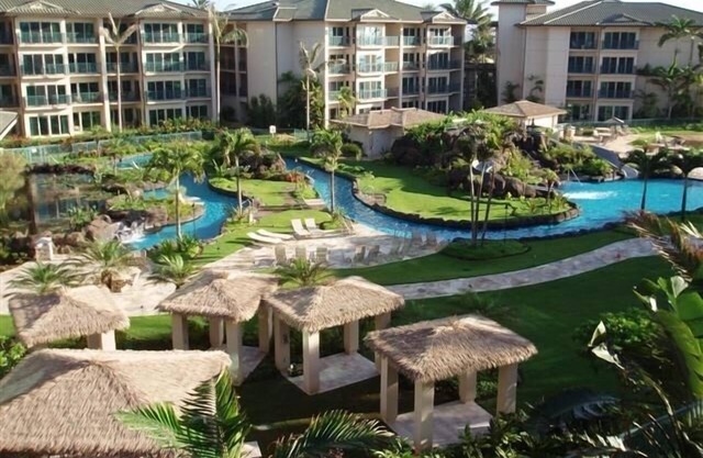 Fall & Winter Specials!, Weekly Disc. 5 star Reviews! F403 Top Floor 2 BR/3 BA