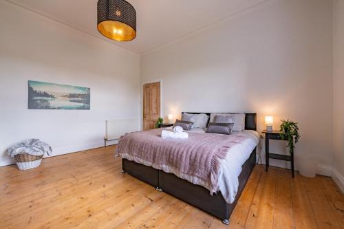 Family 4BR Home with Extra Sleeping Space