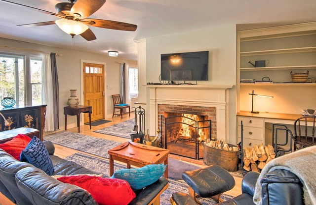 Family Abode: Steps to Lake w/ Private Dock!