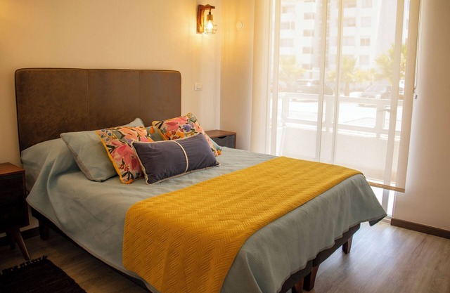 Family apartment with pool close to the beach