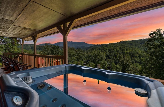 Family Friendly-2 King Bds-SL 4-9 Mins to D'wood- Most Bear Visits-Clean Cabin