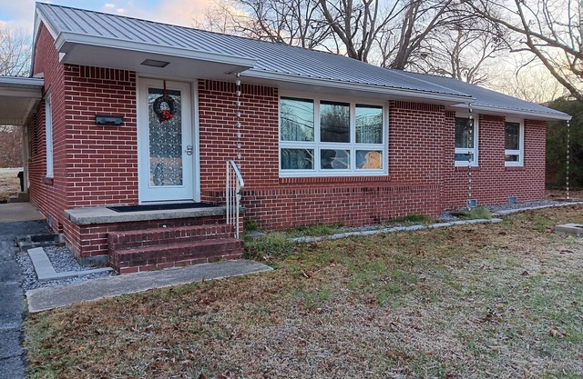 Family Friendly Fully Renovated Quiet House