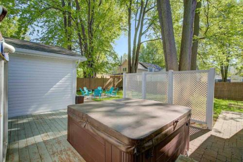 Family friendly Getaway Steps to the beach