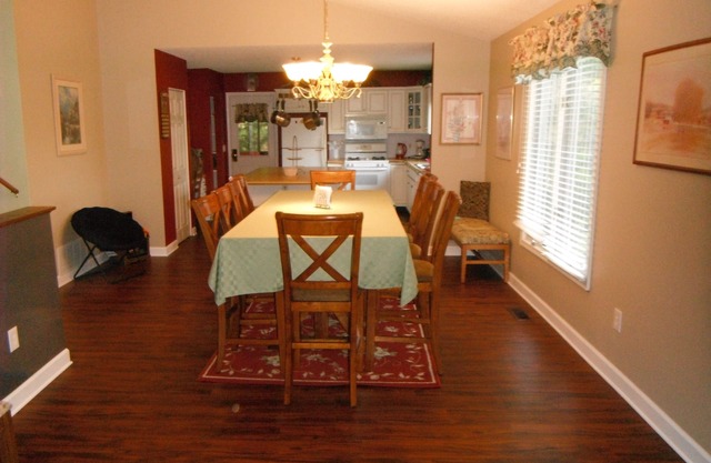 Family Friendly Home Near The Top Of The Kettle,slope Views,close To Everything