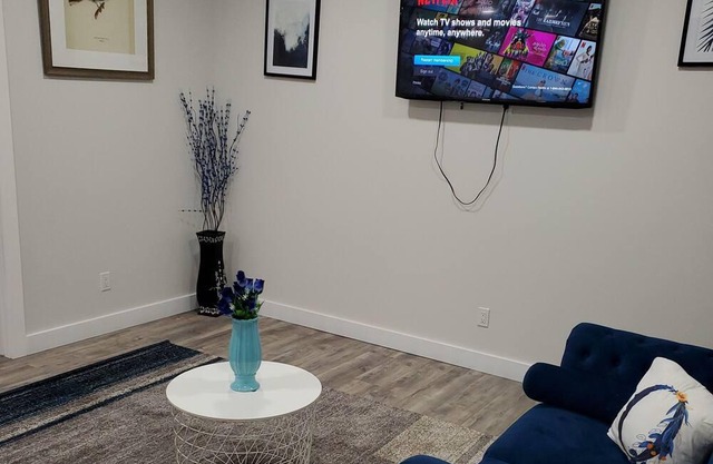 Family friendly | Netflix | Spacious and cozy 2-bedroom Legal basement suite