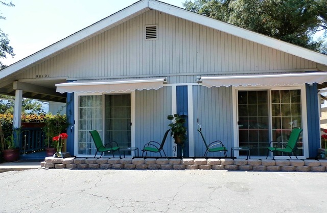 Family-Friendly, Pet-Friendly, 2 Minute Drive To Everything In Oakhurst