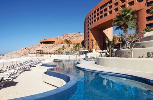 Family Fun by Sea of Cortez in this resort 2BD condo with resort amenities: pool, spa, kids club
