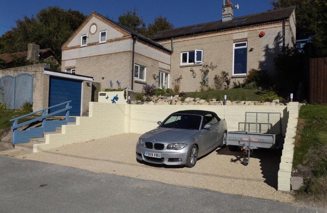 Family guest suite in Cheselbourne