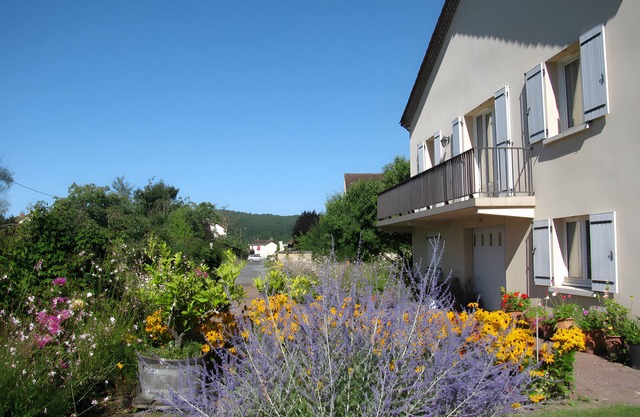 Family Holidays – 3-Star Rated House with Garden, Terrace and Wifi