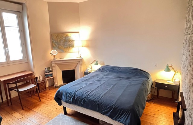 Family home - town center - walking distance to port