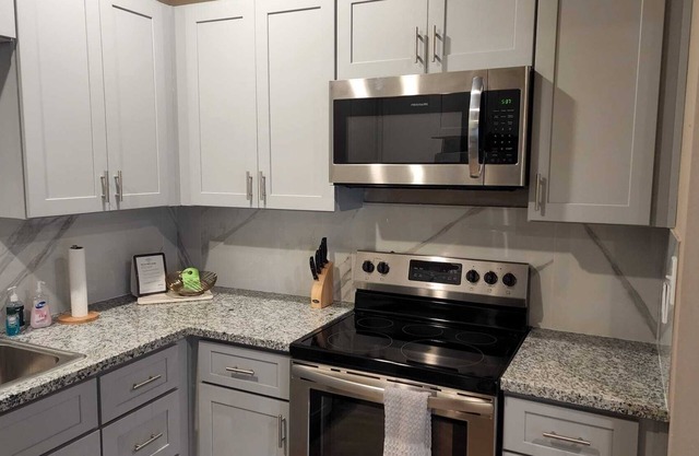 Family-Sized Apartment - Ace Location | Free parking - Pet friendly
