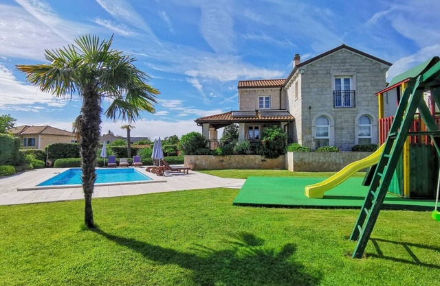 Family Villa Blum in Dobrinj