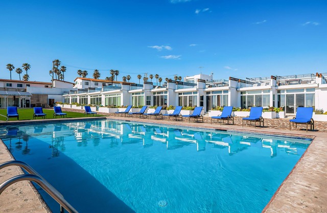 Fantastic dog-friendly home with heated pool, hot tub, partial ocean view, patio