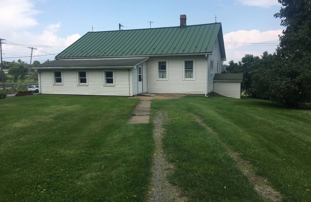 Farm guesthouse open for football, graduation and other short-term rentals