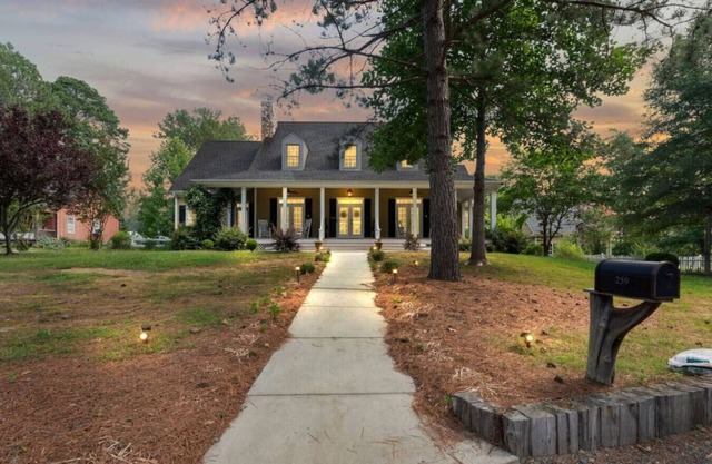 Farmhouse Retreat-Event Venue