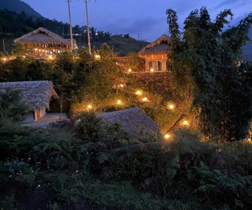 Farmstay Tả Giàng Phìn