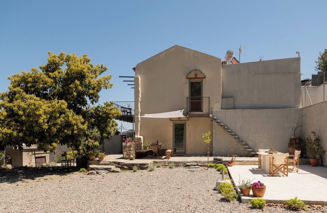 FEANA Home by 8essentially