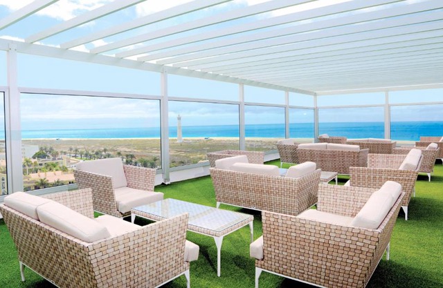 FERGUS Cactus Garden