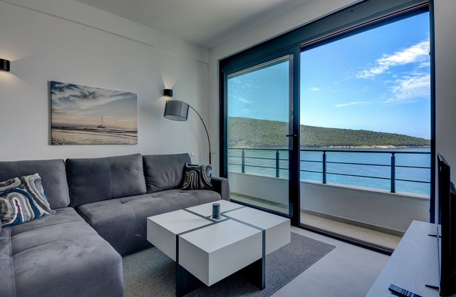 Ferienwohnung/app. für 4 Gäste mit 85m² in Ulcinj/Kruče