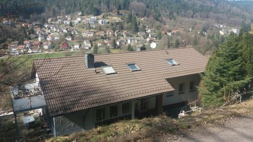 Ferienwohnung in ruhiger Waldrandlage