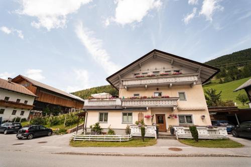 Ferienwohnung Zedlacher