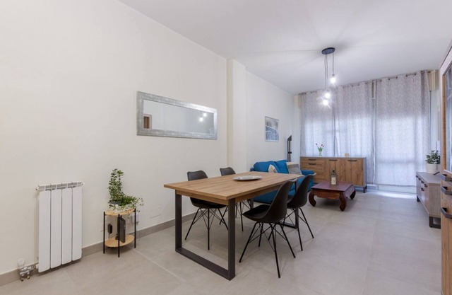 Ferrara Biscay Bay Apartment w/balconies