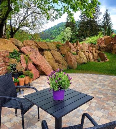 FeWo am Neckarsteig mit Anbindung an Heidelberg