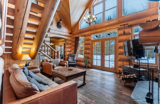 Fiddler Lake Resort Chalet 14 Ours