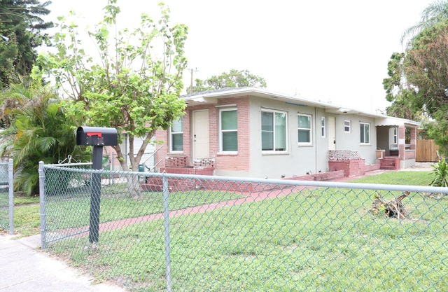 Fillmore Suite A: Spacious/Laundry/2br/Gourmet Kitchen/Wi-Fi/OLED 55" TV