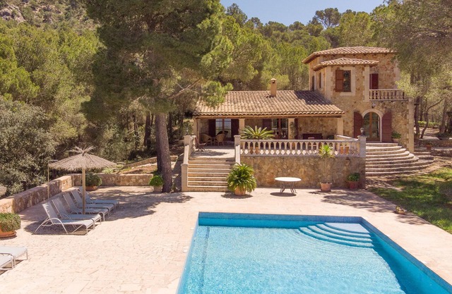 Finca für 9 Personen in Völliger Landschftlichen Ruhe, Privat. Pool, Klima, Wifi