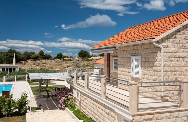 Finca with garden, grill, and terrace