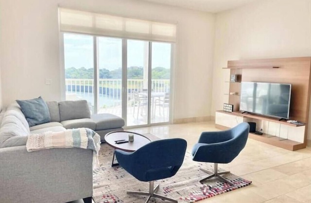 Fine 2 Bedroom apartment