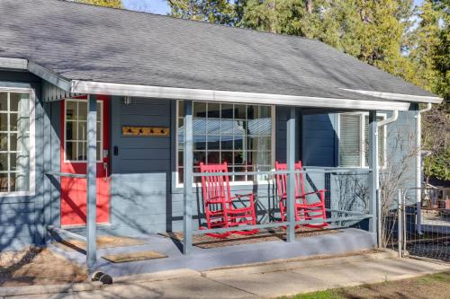 Fire Pit and Grill Serene Retreat in Hathaway Pines