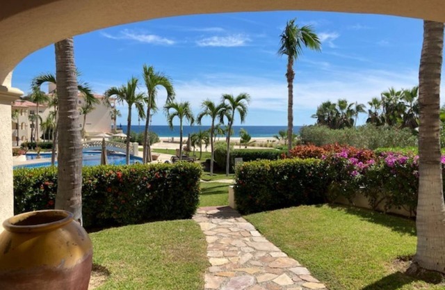 First floor beach condo sleeps 6 (1 king size bed plus 2 queen size beds)